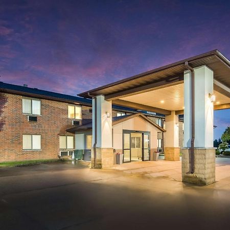 Best Western Mount Pleasant Inn Екстериор снимка
