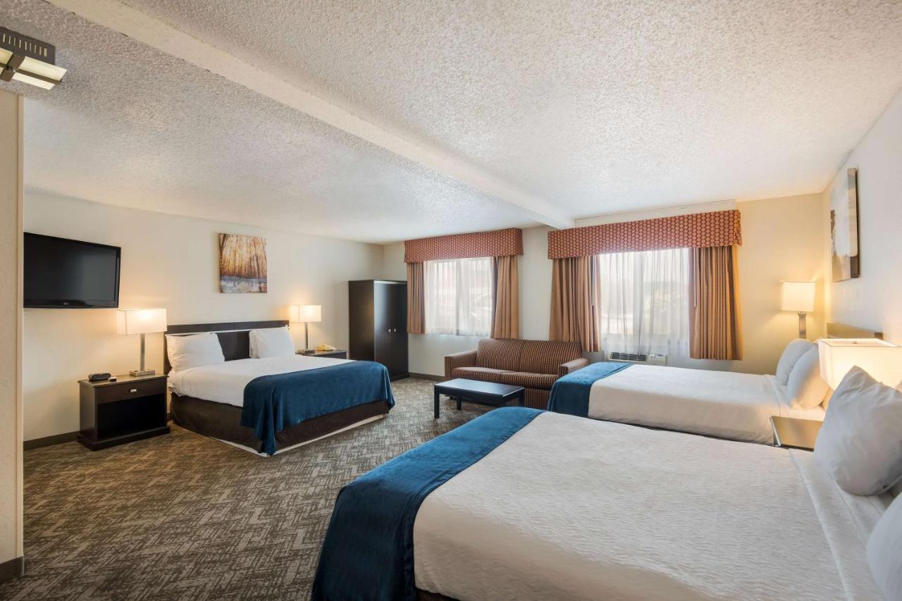 Best Western Mount Pleasant Inn Екстериор снимка