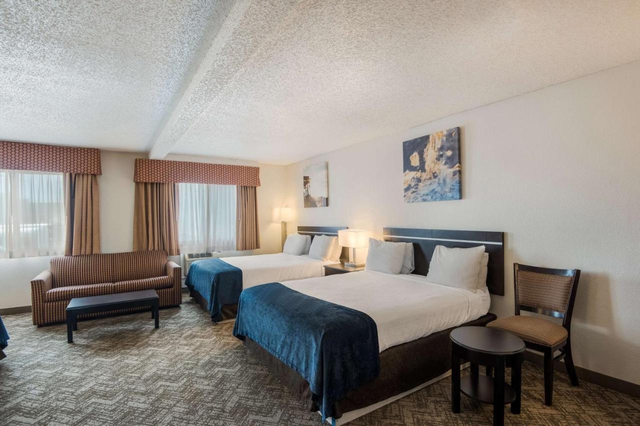 Best Western Mount Pleasant Inn Екстериор снимка